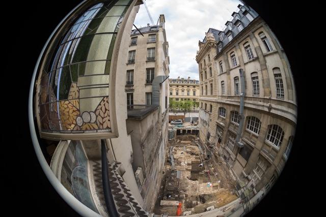 Les origines de Lutèce cachées sous la Préfecture de Police de Paris