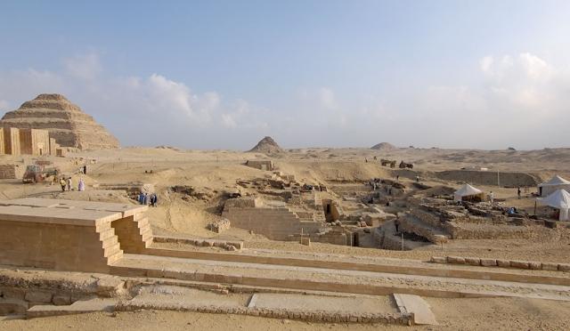 Au coeur des tombes de l'Egypte ancienne