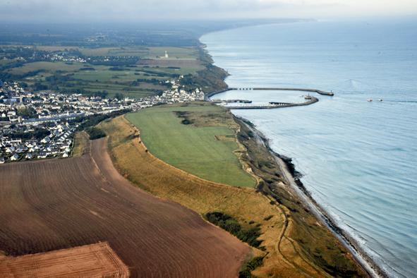  les fouilles du Mont Castel à Port-en-Bessin