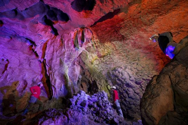 Les premiers Cro-Magnon de la grotte du Mas d'Azil (Ariège)