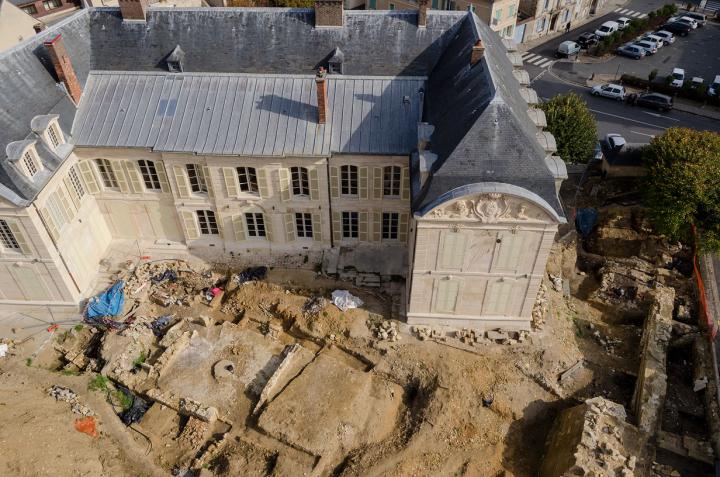 Viarmes retrouve son château médiéval