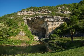 Il y a 35 000 ans, les Aurignaciens, premiers hommes modernes à occuper  la grotte du Mas d'Azil