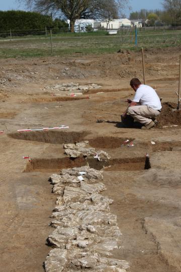 Deux sites des âges des Métaux à Contres (Loir-et-Cher)