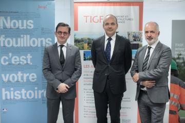 13- Signature convention Inrap TIGF, 12 janvier 2018.jpg