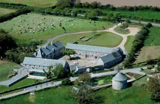 Vignette Découvrir  l’espace pédagogique du manoir du Tourp