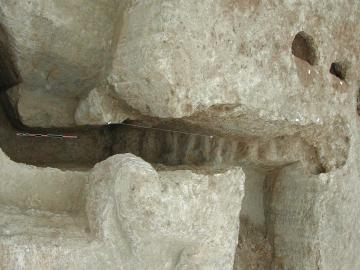 Entrée supérieure du souterrain, escalier d'accès