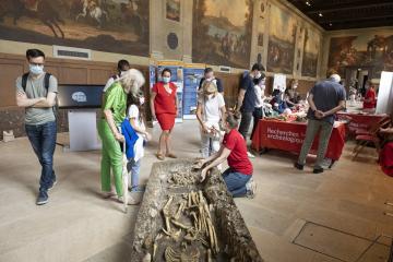 Coulisses de l'archéologie (JEA) au Musée de l'Armée (Invalides).