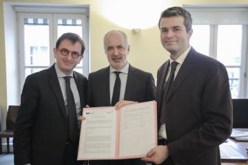 7856. L’Inrap et l’Inp renouvellent leur partenariat de coopération culturelle et scientifique