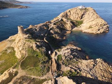 Iles Pietra 1