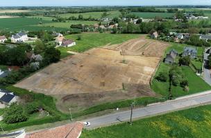 Vue aérienne du chantier de fouille de Thue-et-Mue