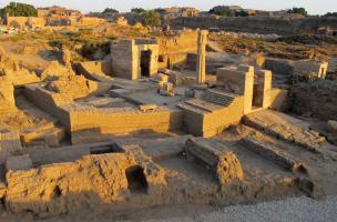 Karnak 4
