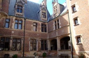  le musée du Berry et sa collection archéologique 1/5