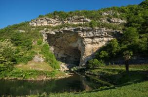 Il y a 35 000 ans, les Aurignaciens, premiers hommes modernes à occuper  la grotte du Mas d'Azil