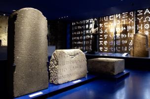  le Musée Champollion-Les Écritures du Monde bis 4/7