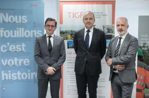 13- Signature convention Inrap TIGF, 12 janvier 2018.jpg