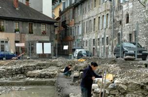 Place Henri-Dunant, Quartier des Halles