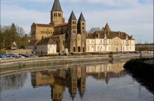 Aux origines de la basilique de Paray-le-Monial