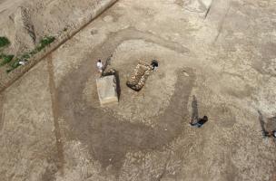 Une nécropole protohistorique à Marigny-le-Châtel, inhumations et incinérations