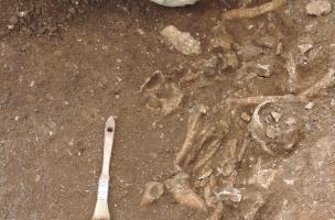 Une nécropole du Néolithique moyen à Fleury-sur-Orne