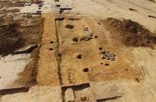 Guipavas, Lavallot Nord. Bâtiment excavé Xe s. Guipavas, Lavallot Nord. Bâtiment excavé Xe s.