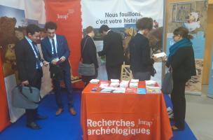 Étudiants sur le stand de l'Inrap, Congrés des EPL 2016