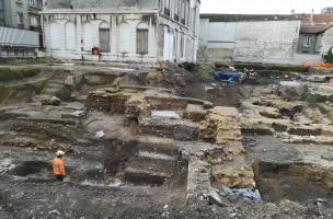Fouille d'un quartier romain et cimetière du MA à Reims