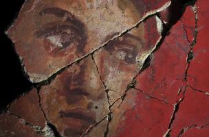 La Verrerie (Arles) - Visage féminin