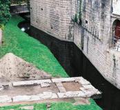 Château des ducs de Bretagne (douve et Pont de Secours)