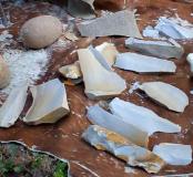 Débitage de supports d’outils de type montmorencien à partir de blocs de grès-quartzite par Guy Boulay