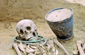"L'Oeil était dans la tombe", pour une éthique en anthropologie funéraire