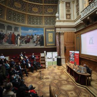 Conférence de Frédéric Gerber, archéologue de l’Inrap sur la Mission Archéologique Française de Halaesa (MAFHA) à l'École nationale supérieure des Beaux-Arts de Paris.