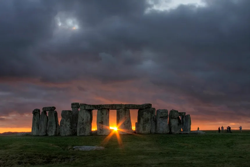 Le mégalithe aux solstices d'été (ou d'hiver) 860_gettyimages-106622463.jpeg